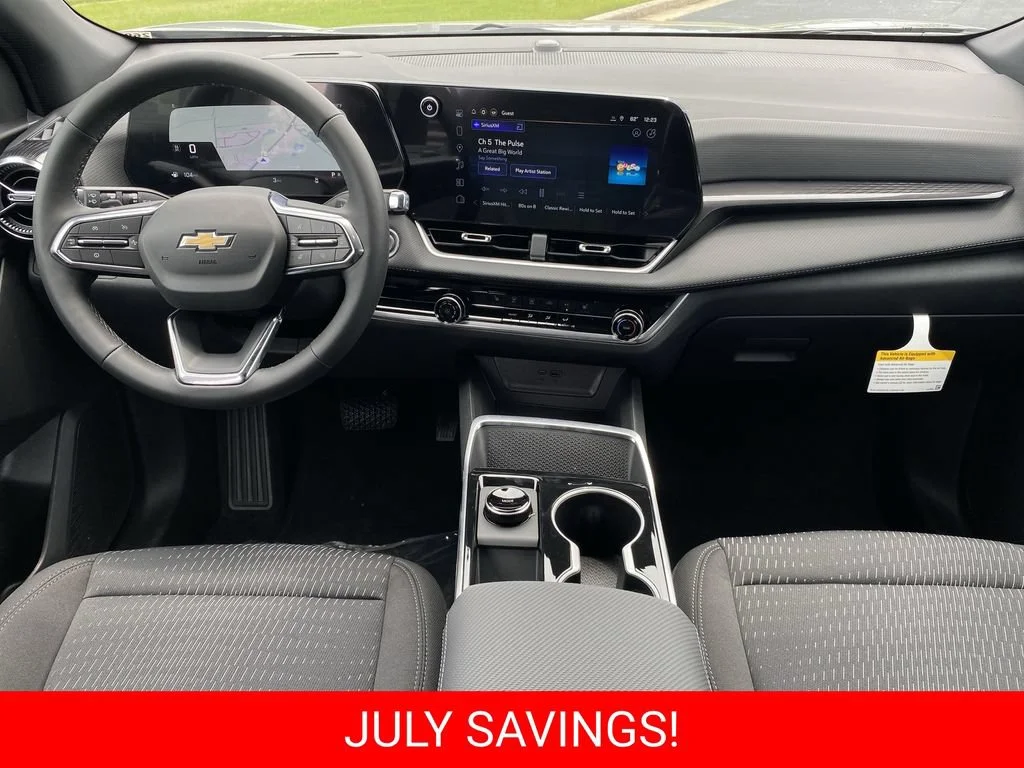 2026 Chevrolet Equinox LT - Photo 13