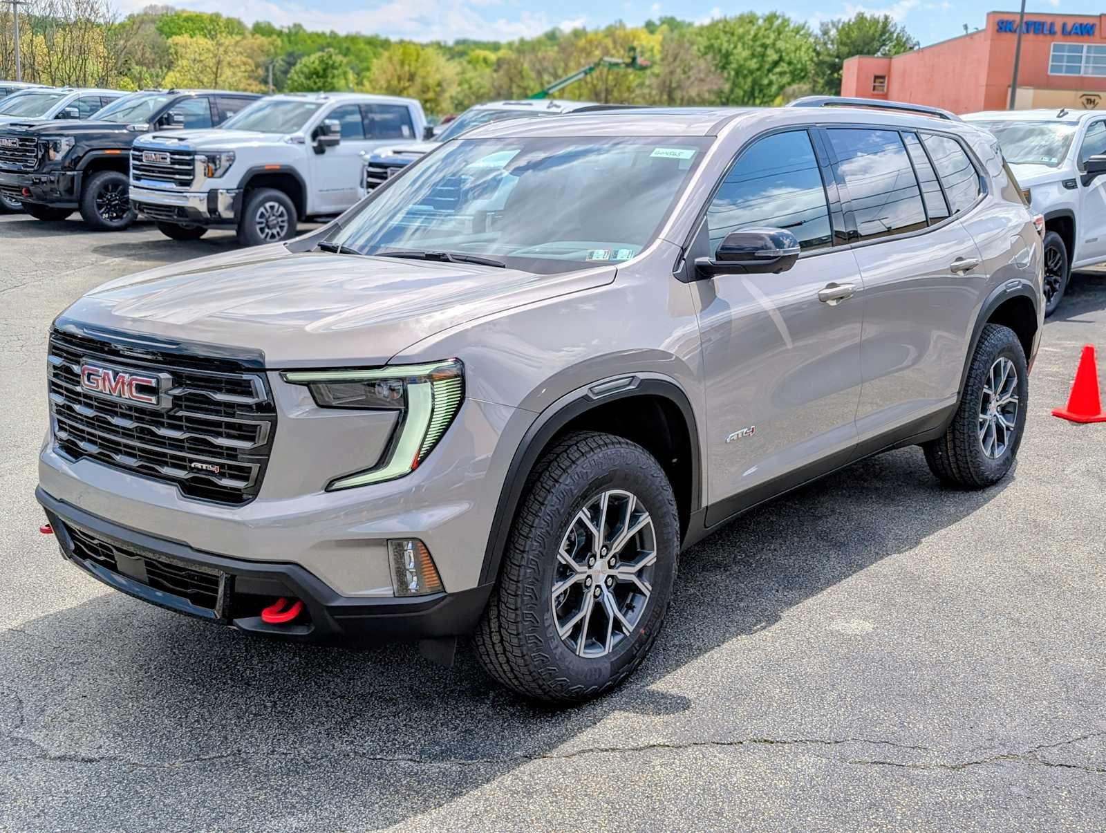 2026 GMC Acadia AT4 AWD's photo