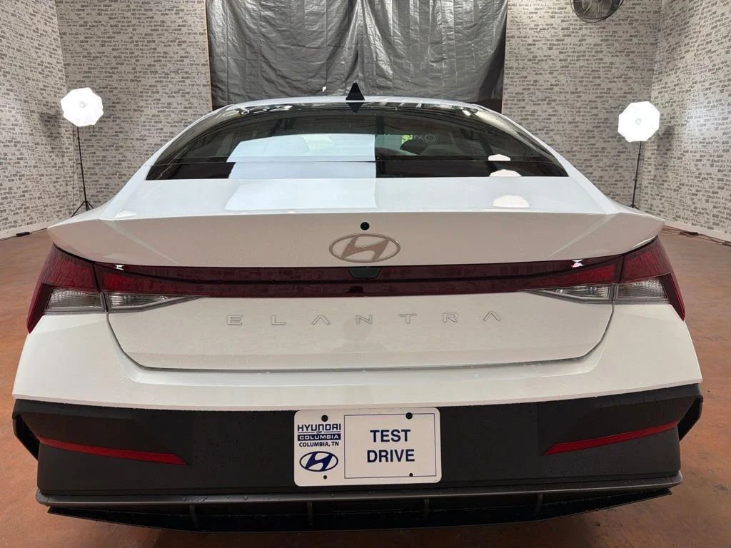 New 2026 Serenity White Hyundai SE image 6