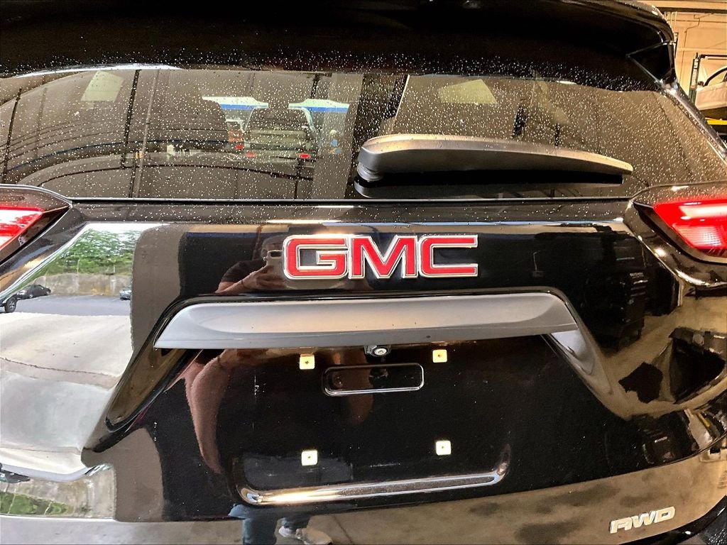 Used 2021 Black GMC SLE image 28
