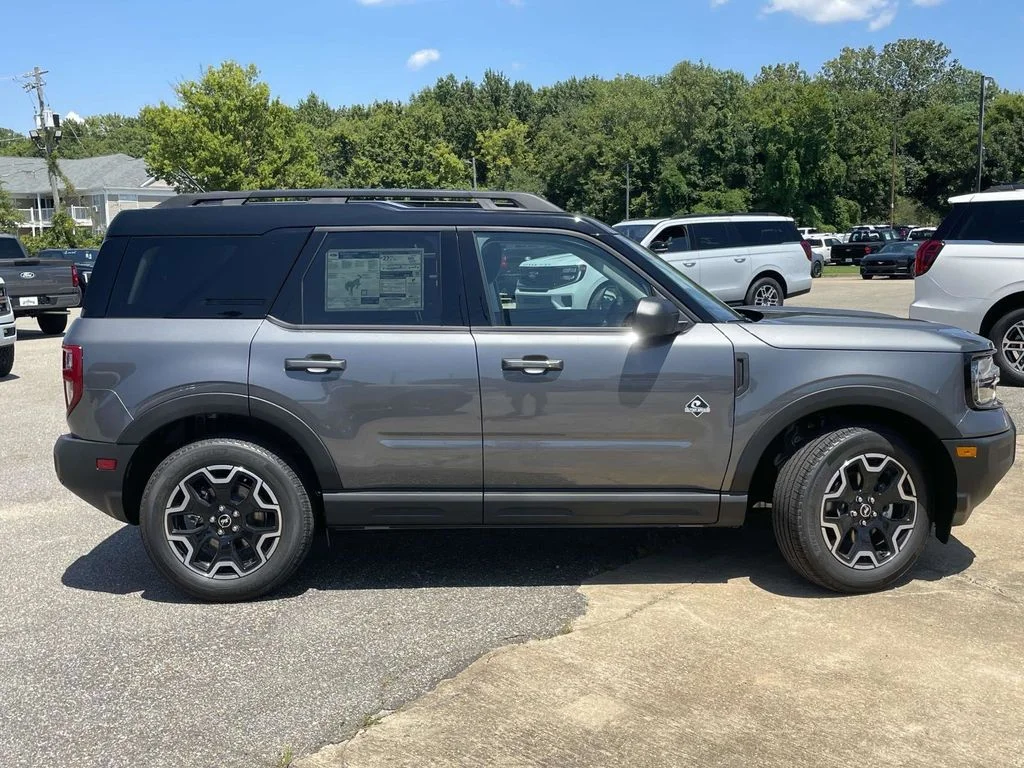 New 2025 Carbonized Gray Metallic Ford Outer Banks® image 2