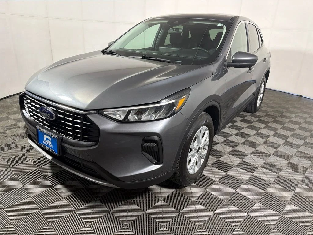Used 2024 Gray Ford Active image 4