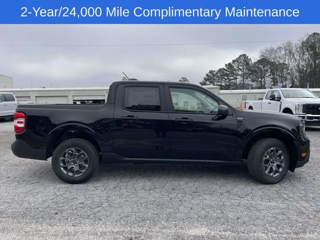 New 2026 Black Ford XLT image 2