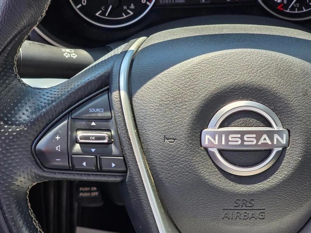Used 2023 Blue Nissan SV image 14