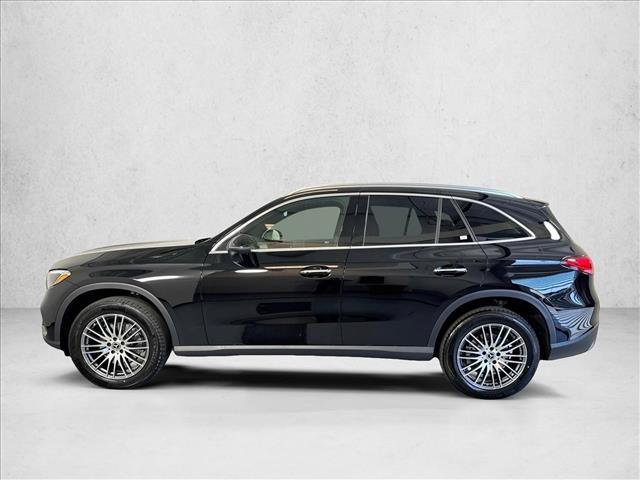 New 2026 Black Mercedes-Benz GLC 300 image 38