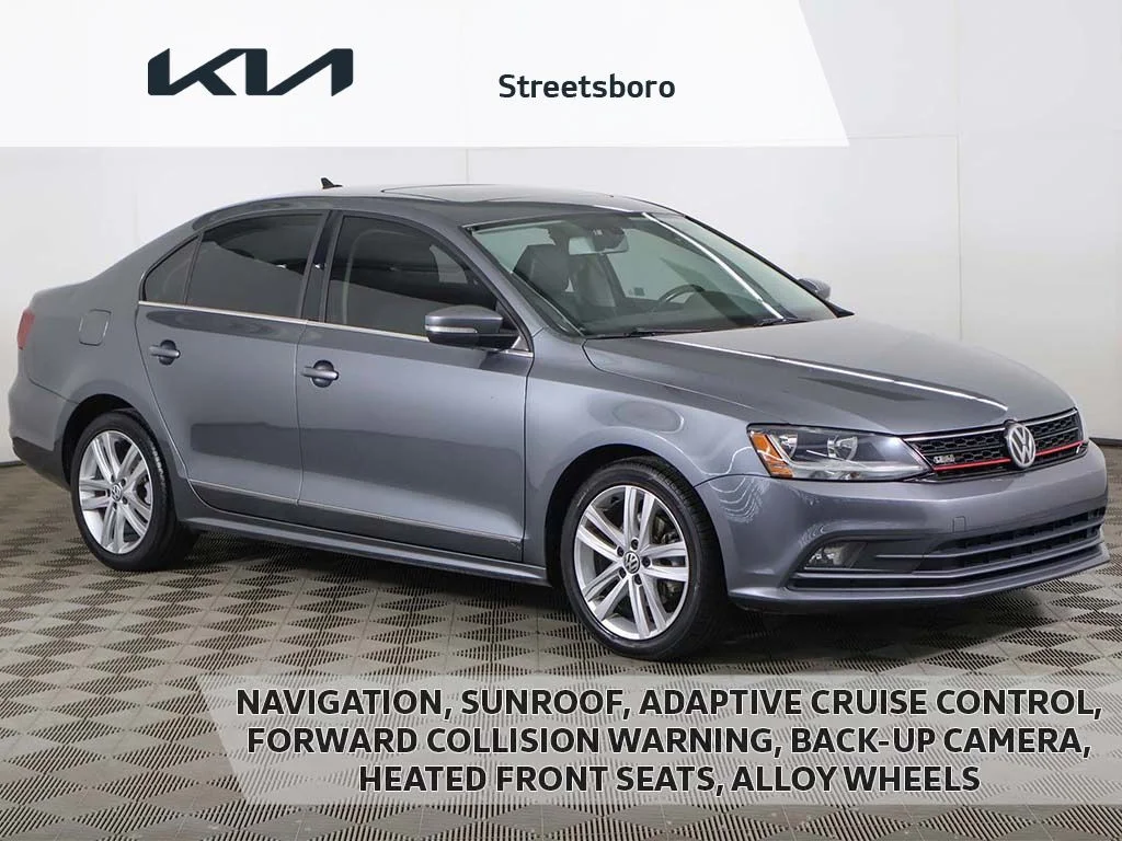 2017 Volkswagen Jetta 1.8T SEL Auto's photo