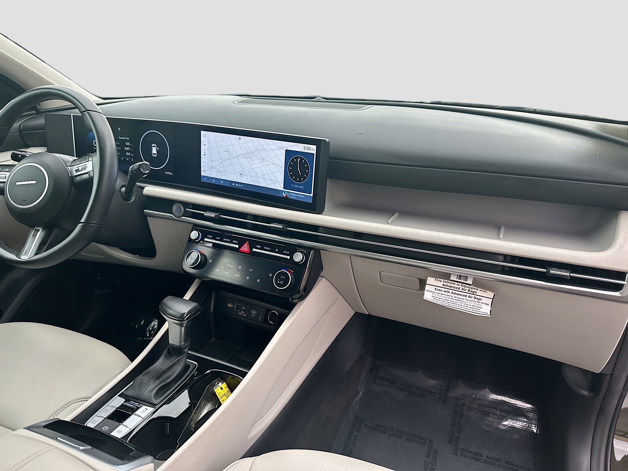Used 2025 Rockwood Green Hyundai SEL Convenience image 32