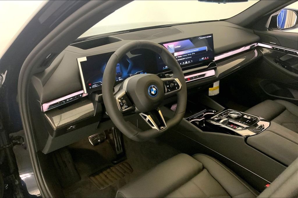 New 2027 Carbon Black Metallic BMW  image 4