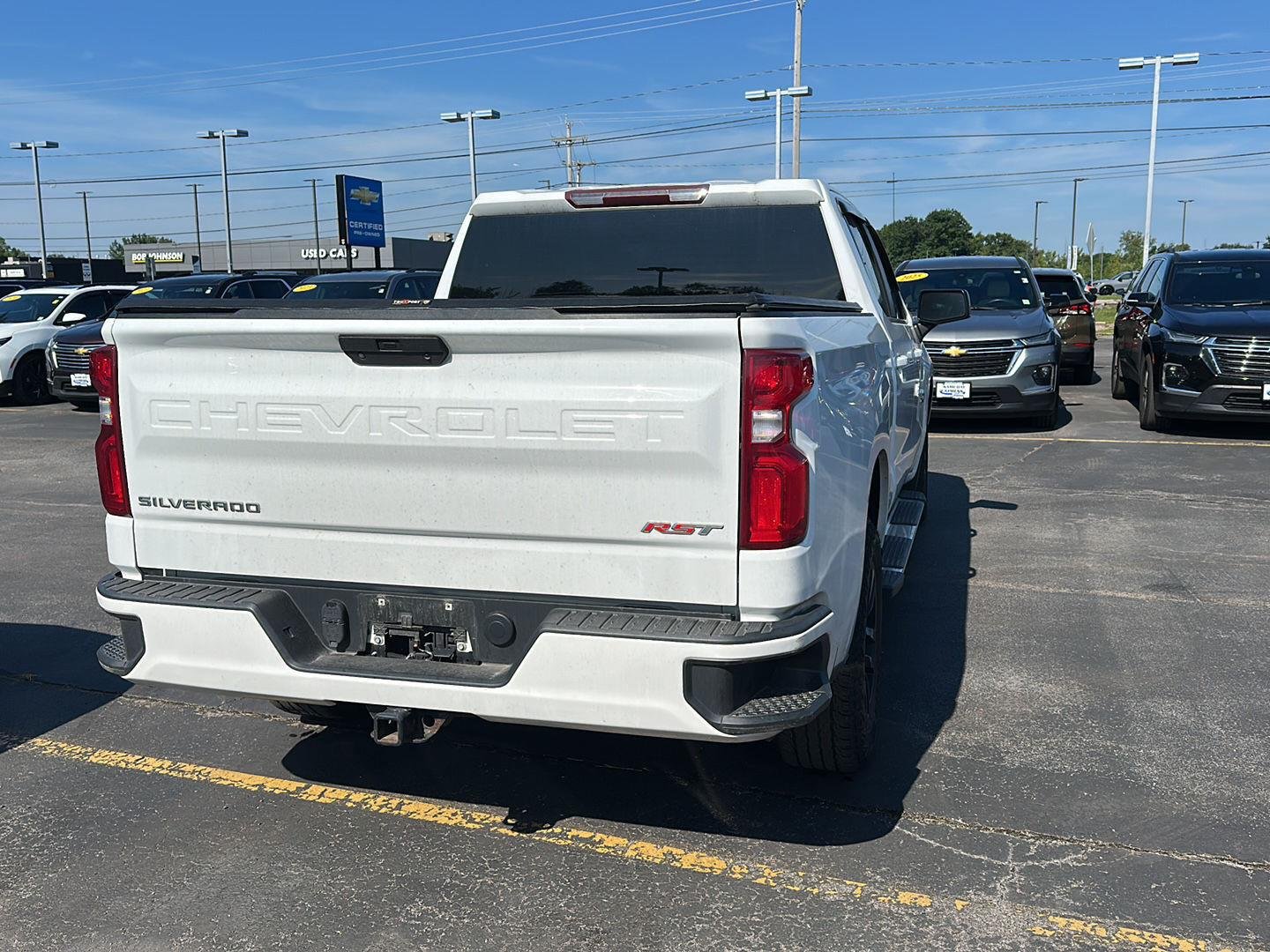 Used 2021 Summit White Chevrolet RST image 2