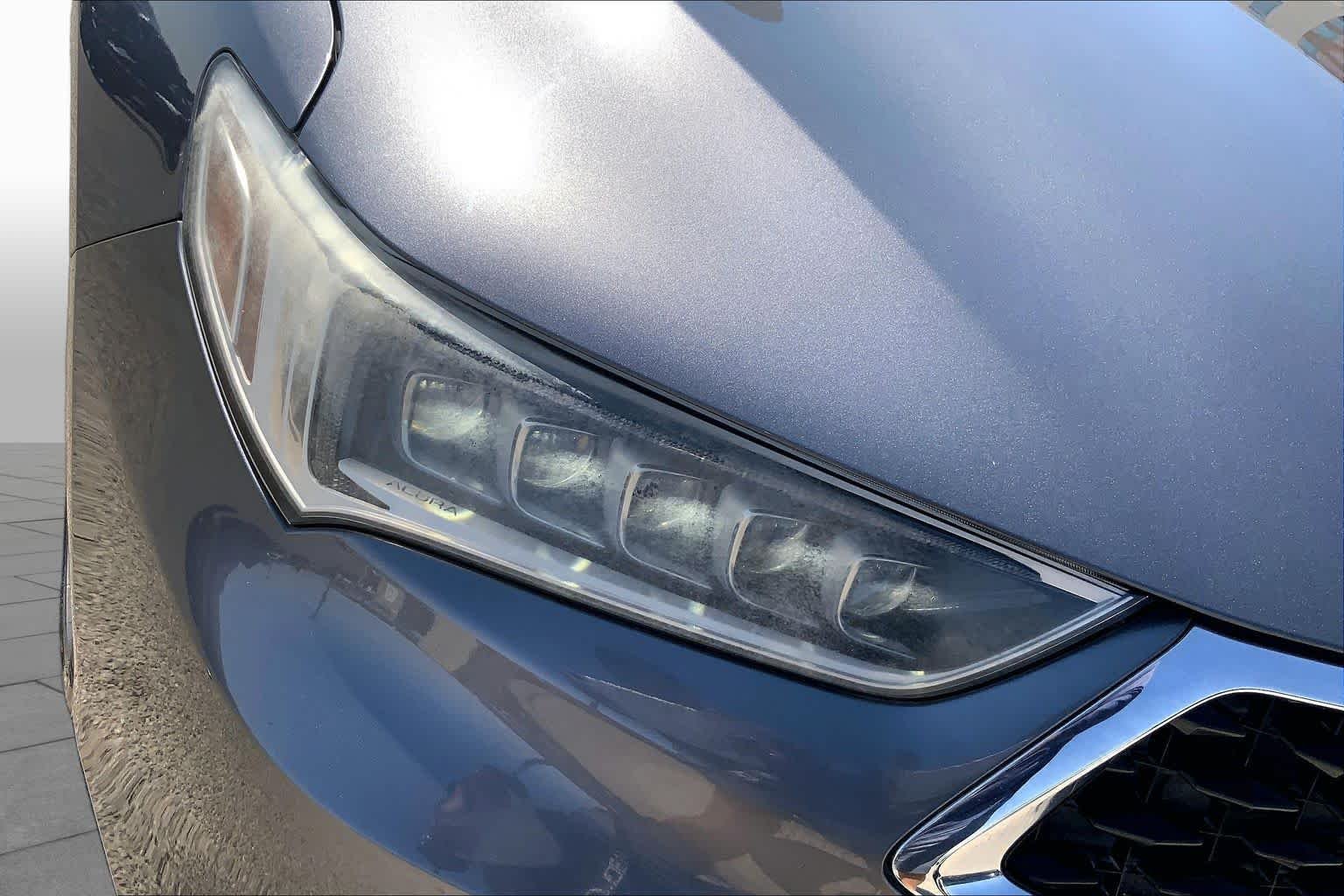 Used 2019 Modern Steel Metallic Acura  image 28