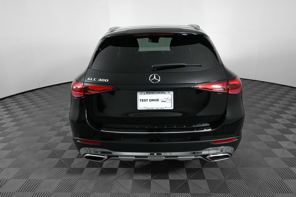 Certified Used 2026  Mercedes-Benz GLC 300 image 28