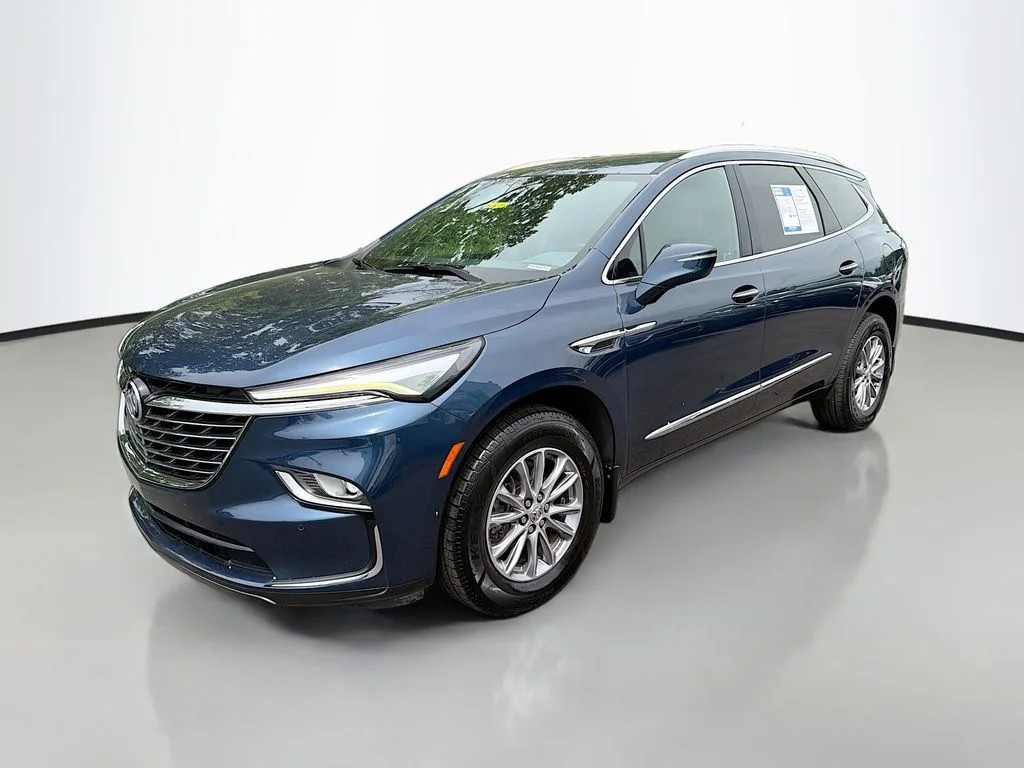 Used 2023 Emperor Blue Metallic Buick Essence image 3