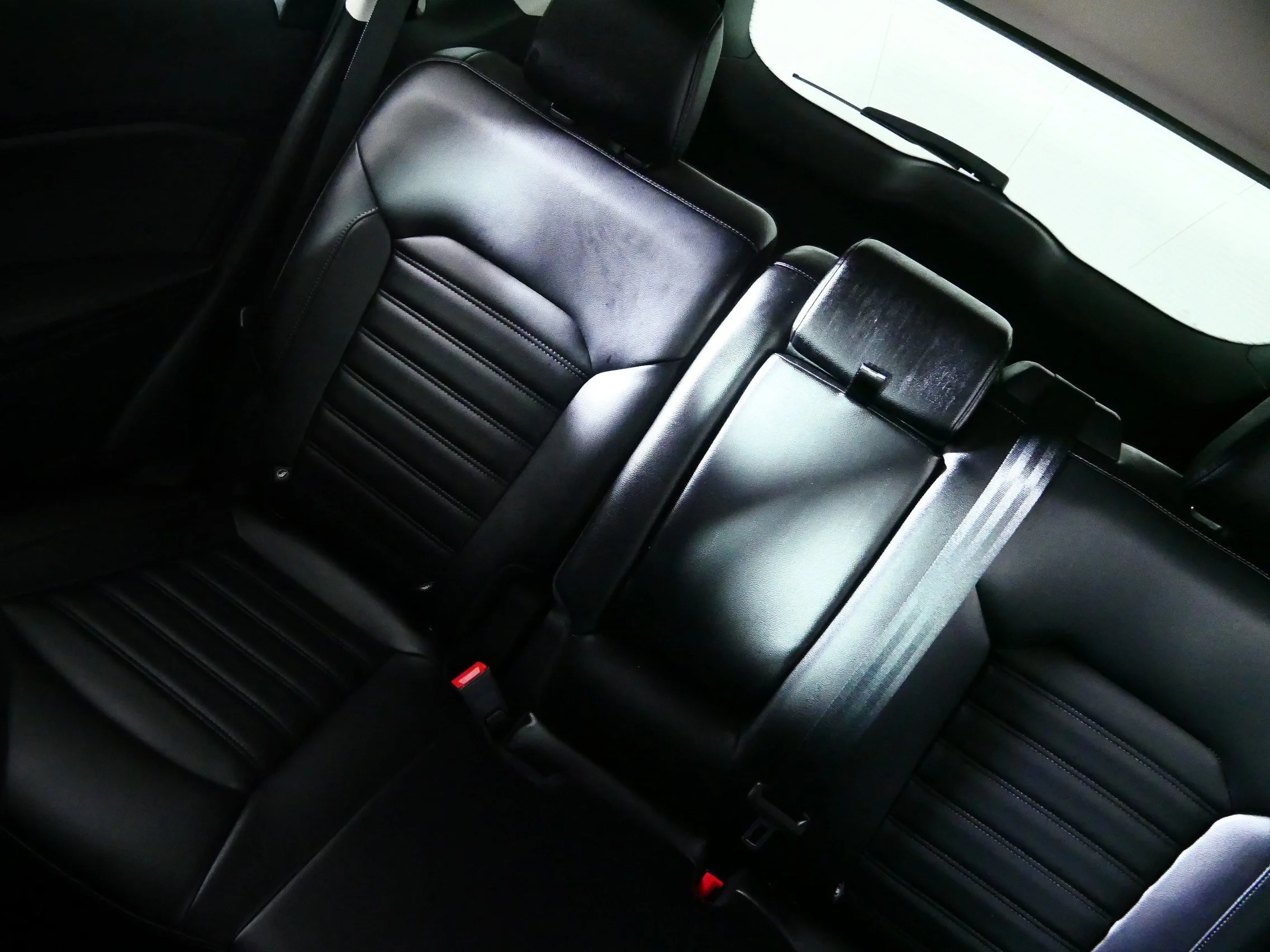 Used 2023 Rapid Red Metallic Tinted Clearcoat Ford SEL image 12