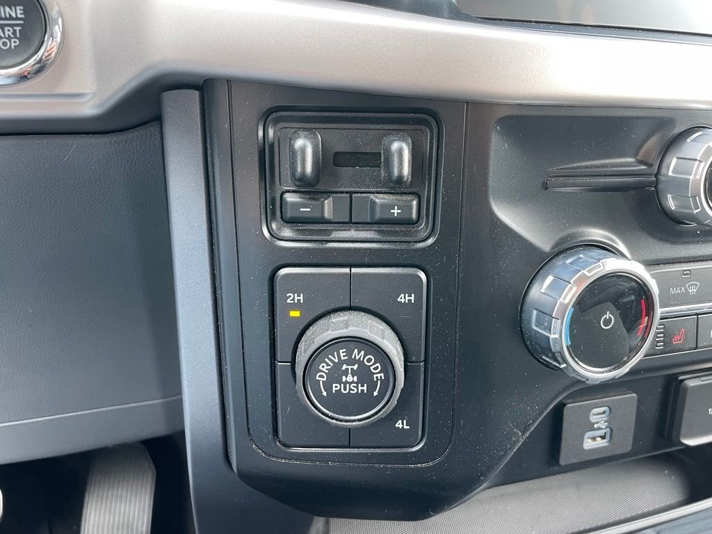 Used 2023 Gray Ford XLT image 13