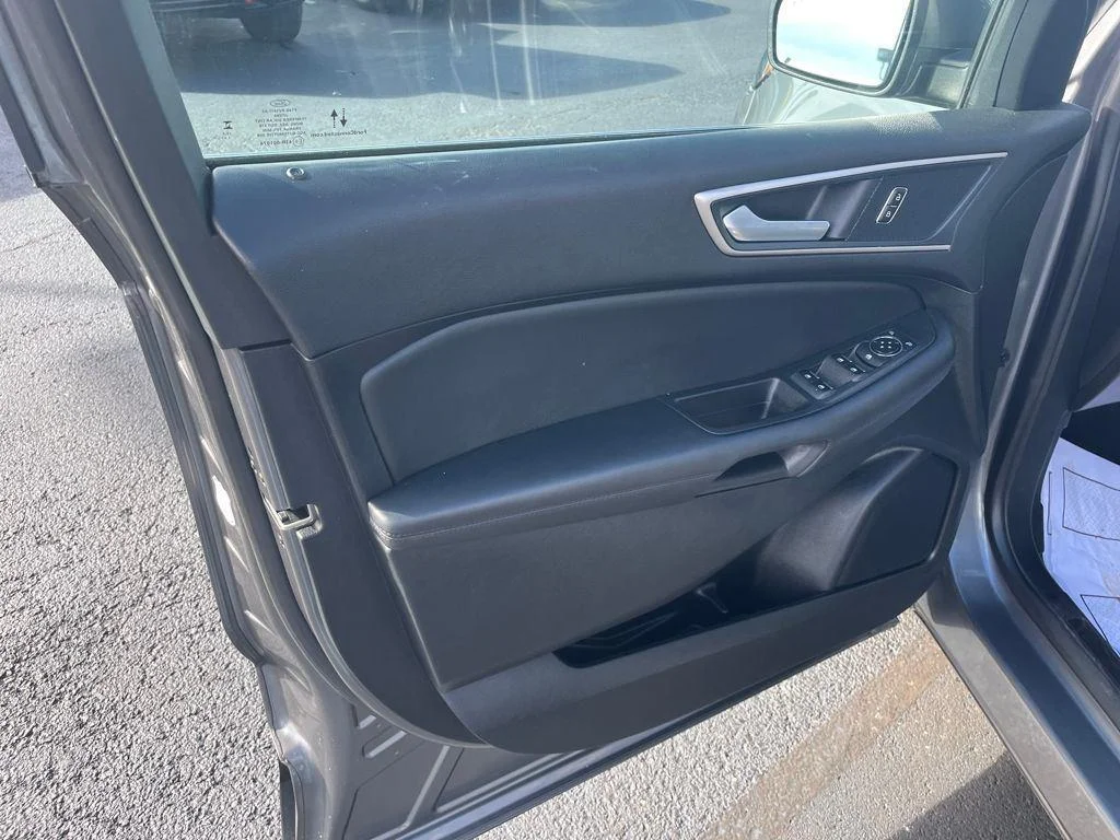 2024 Ford Edge SEL - Photo 18