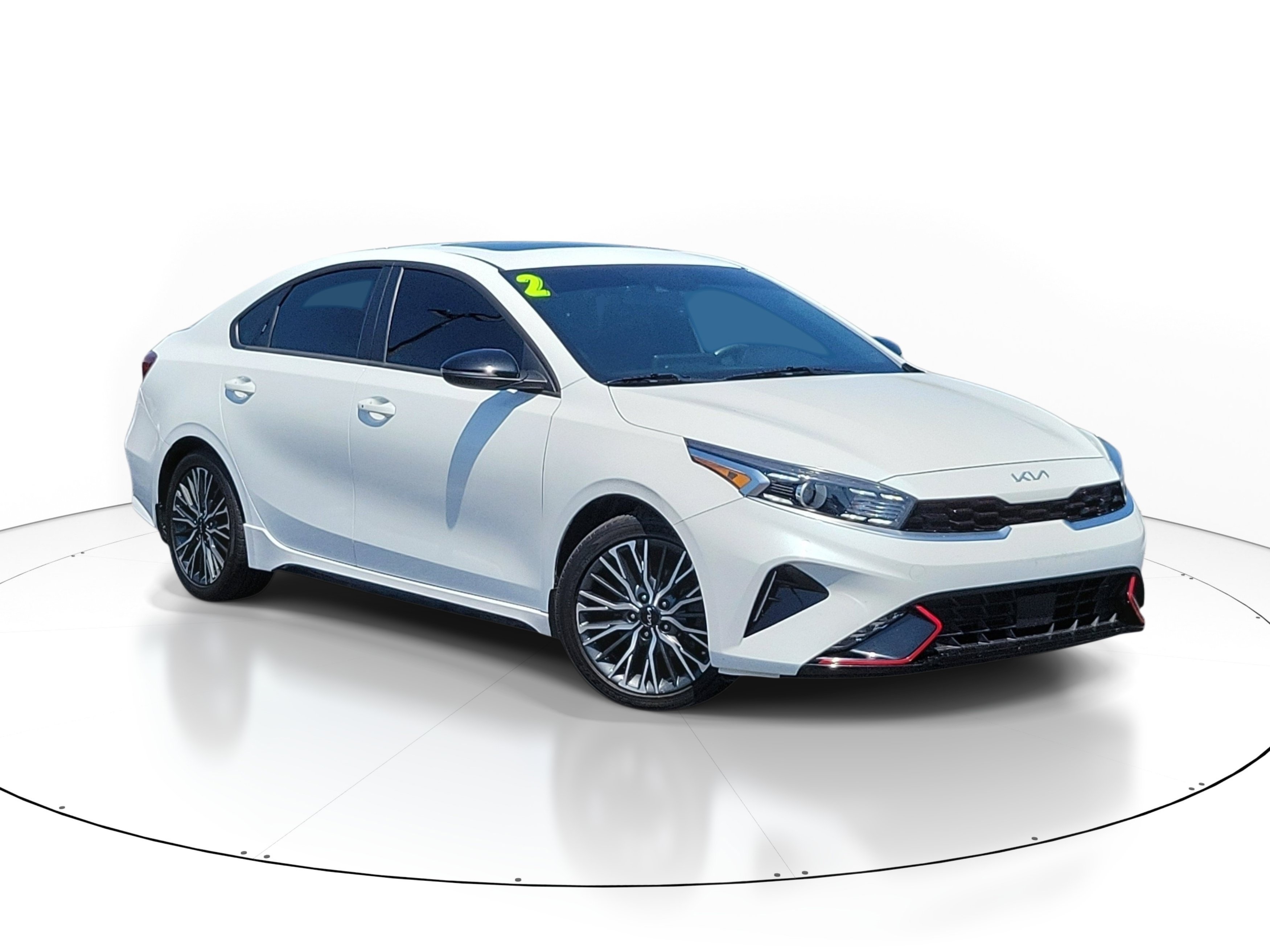 Used 2022 Snow White Pearl Kia GT-Line image 1
