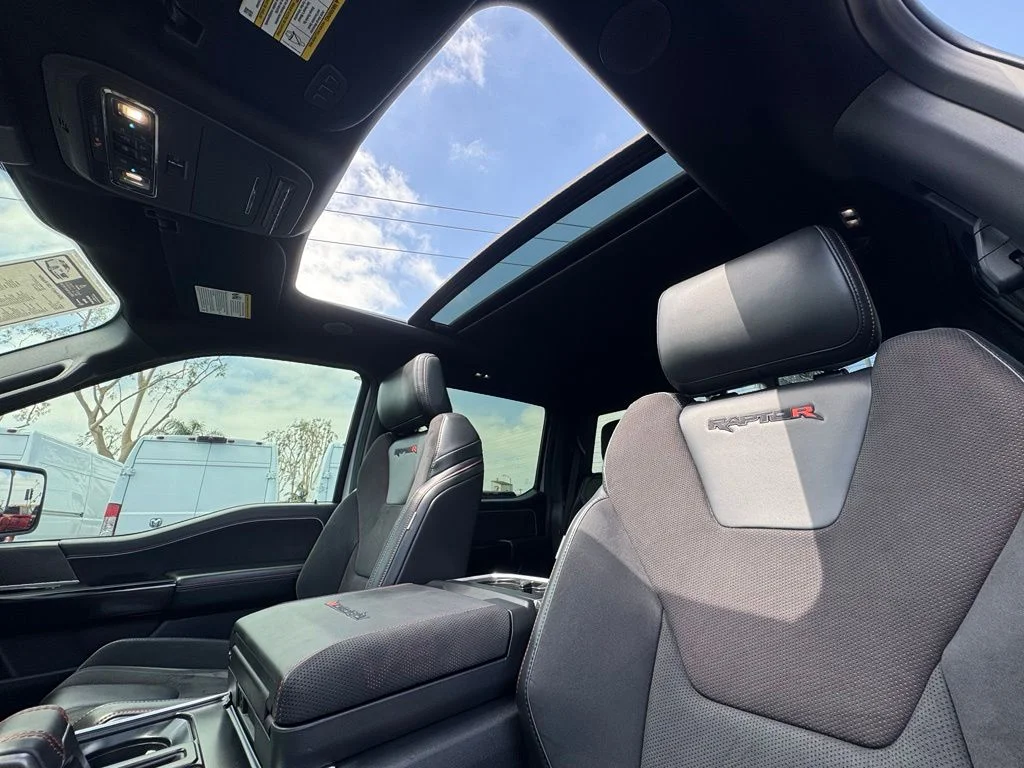 Used 2024 White Ford Raptor image 21