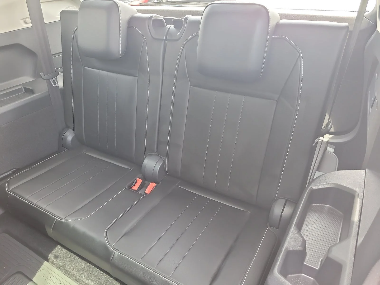 Used 2024 Black Volkswagen 2.0T SE image 10
