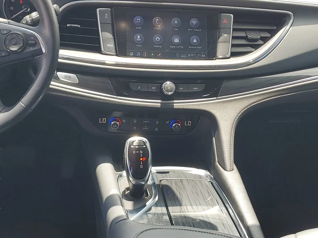 Used 2021 (Includes Satin Nickel lower exterior accent color.) Buick Essence image 15