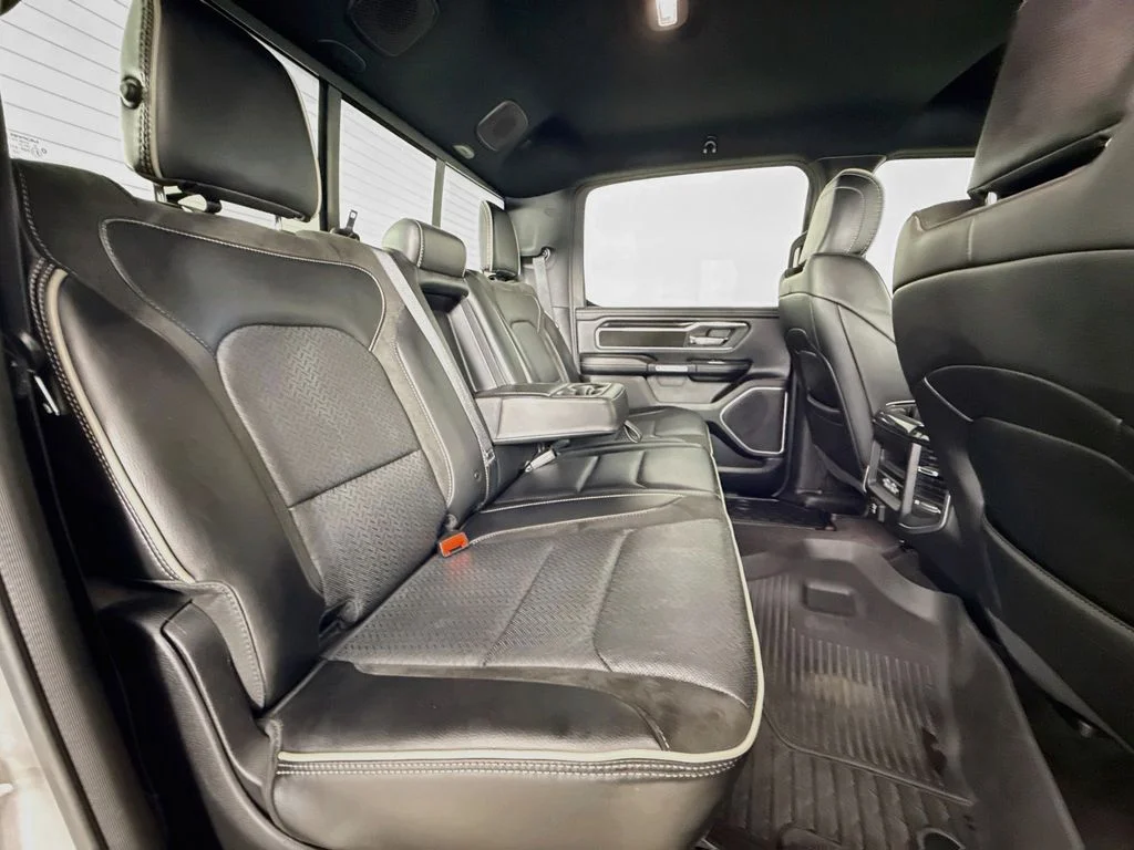 Used 2022 Silver Ram Laramie image 26