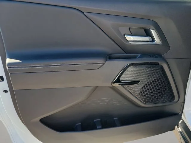 New 2026 Summit White Chevrolet LT - Extended Range image 16