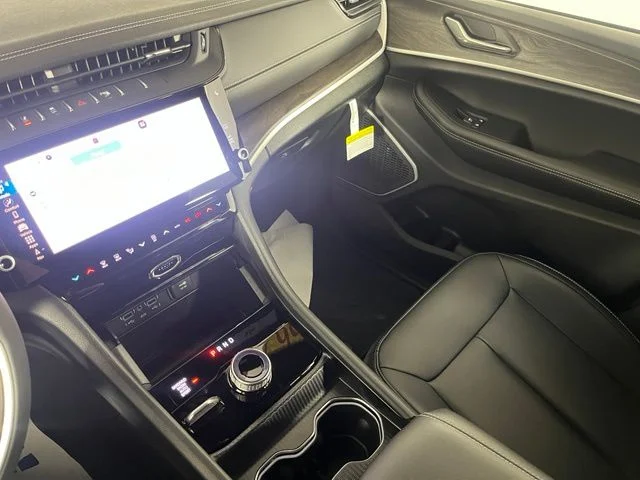 Used 2026 Red Jeep Limited image 37
