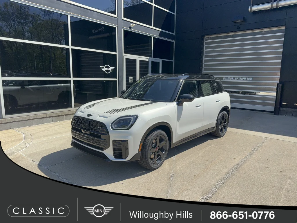 2027 MINI Countryman's photo