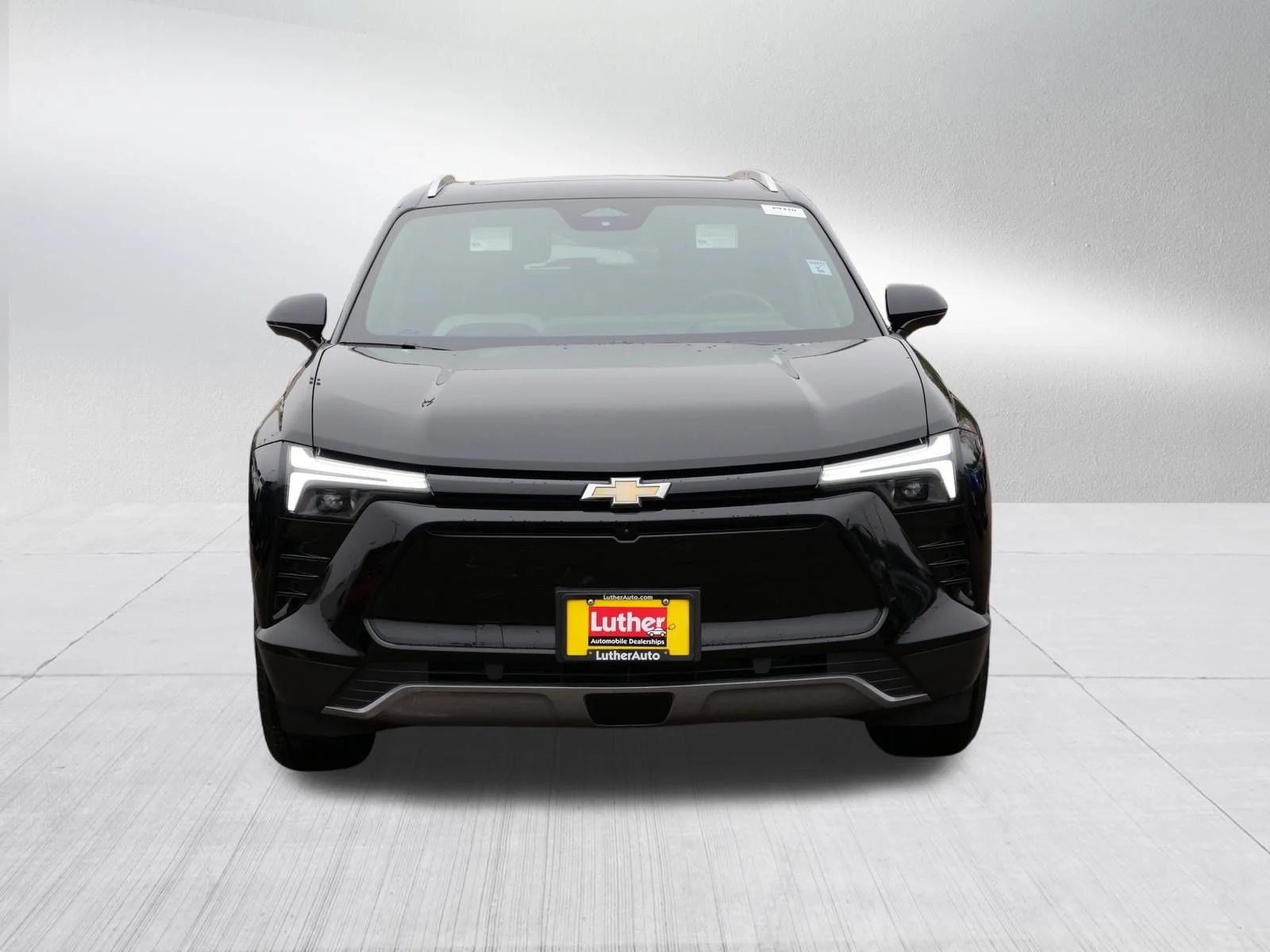 Used 2024 Chevrolet Blazer EV LT with VIN 3GNKDBRJ7RS200083 for sale in Minneapolis, MN