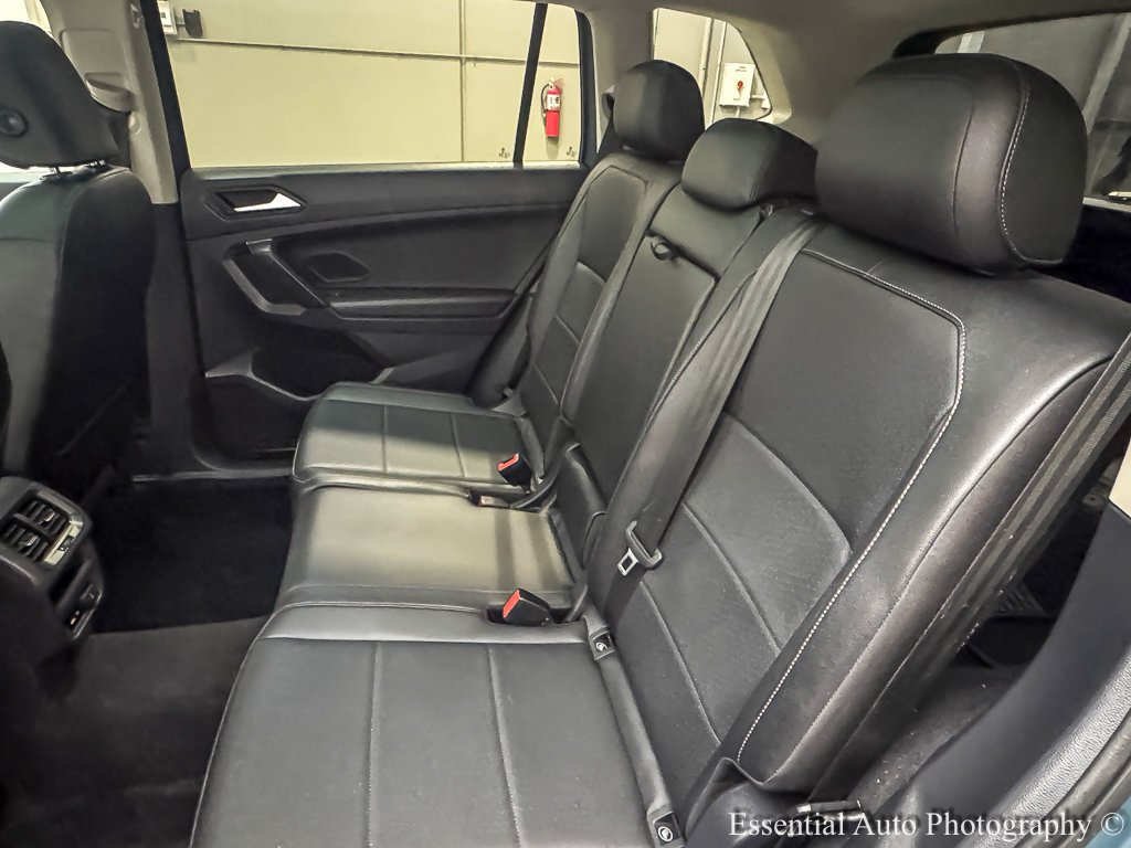 Certified Used 2019 Blue Metallic Volkswagen 2.0T SE image 13