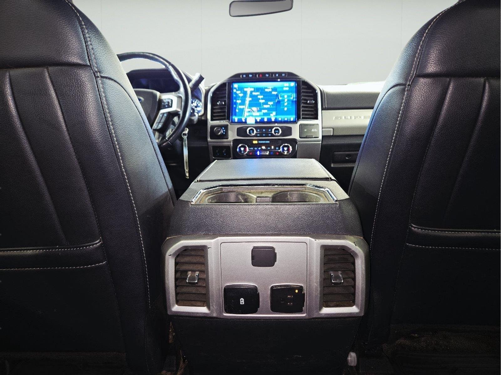 Used 2022 Iconic Silver Ford Lariat image 43