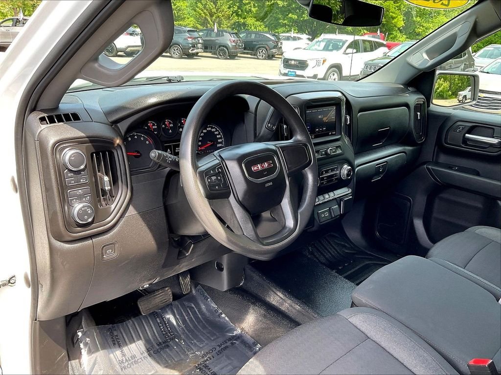Used 2022 White GMC Pro image 8