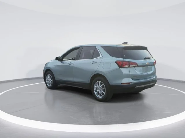 Used 2022 Blue Chevrolet LT image 6