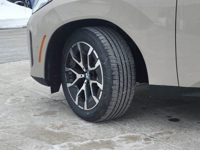 Used 2026 Beige BMW 30 xDrive image 30