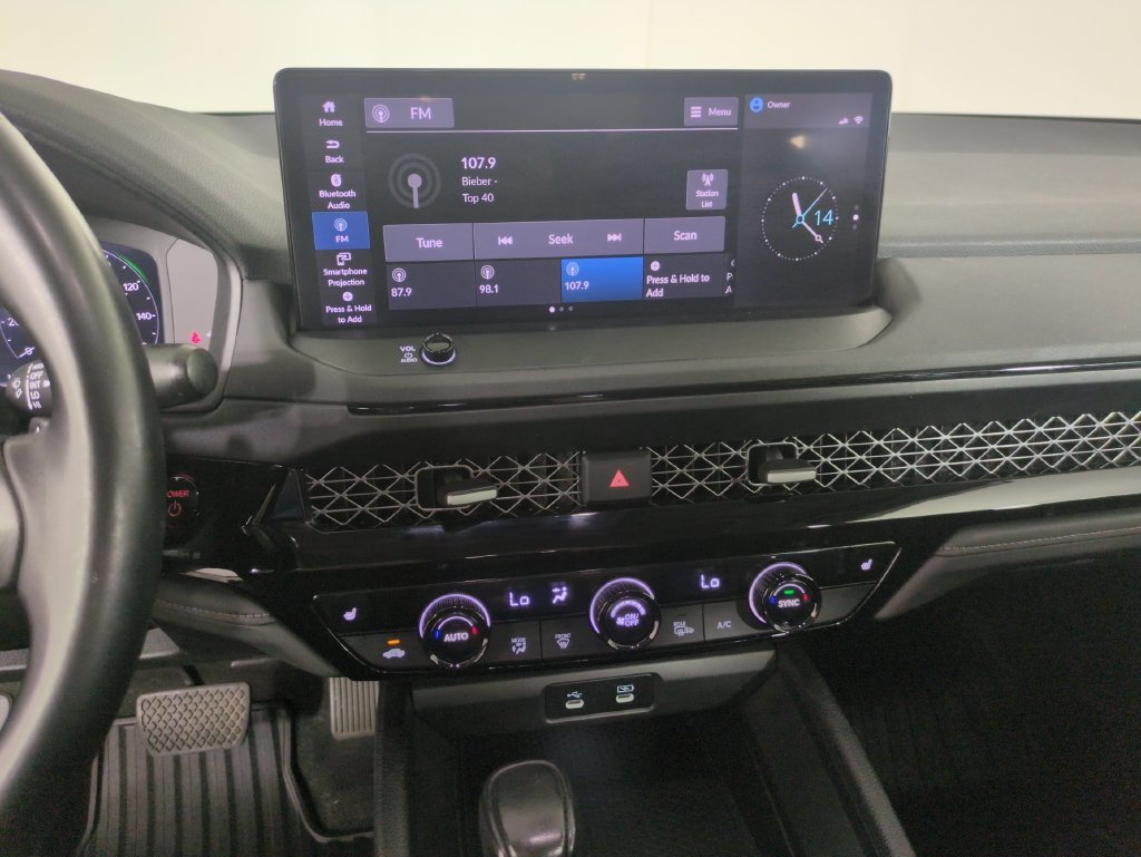 2024 Honda Accord Hybrid EX-L - Photo 25