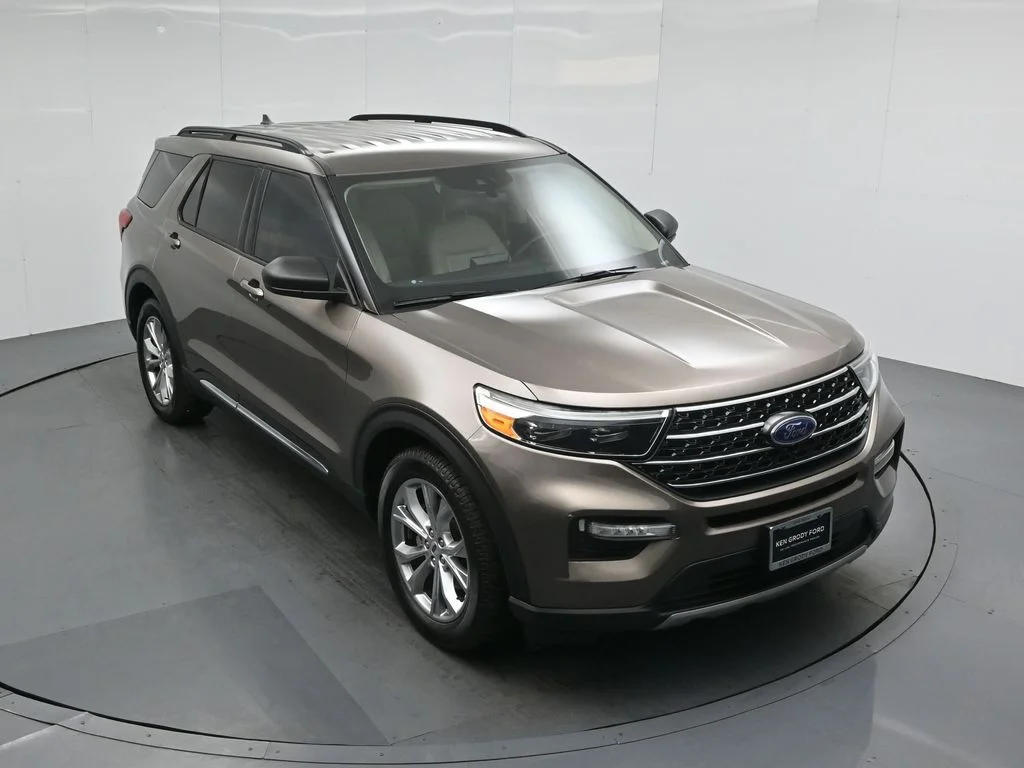 Used 2021 Gray Ford XLT image 37
