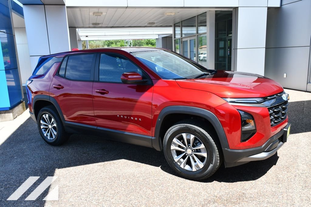 2026 Chevrolet Equinox LT - Photo 10