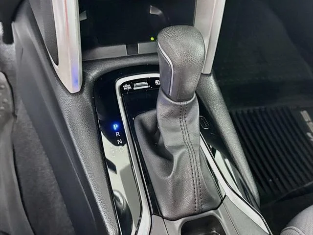 Certified Used 2024 WIND CHILL PEARL Toyota  image 15