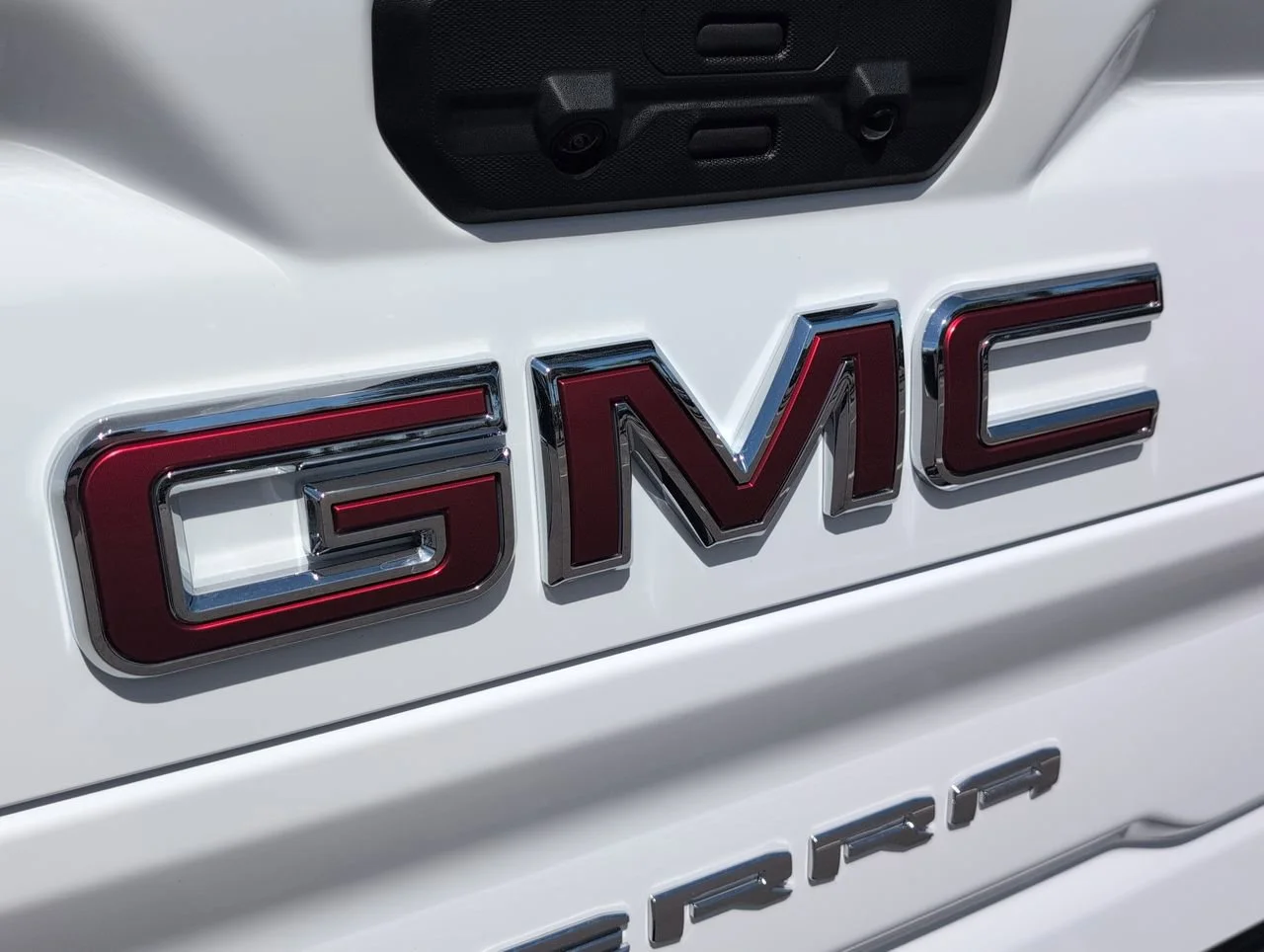 New 2026 Summit White GMC AT4X image 32