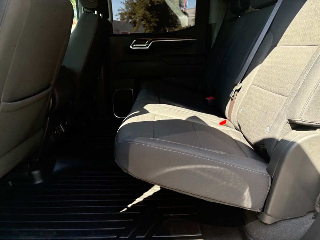 Used 2024 White Chevrolet LT LT1 image 11