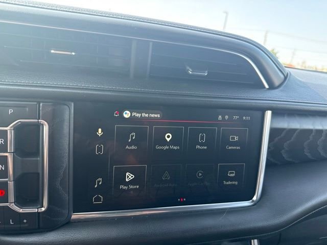 Used 2023 White GMC Denali image 8