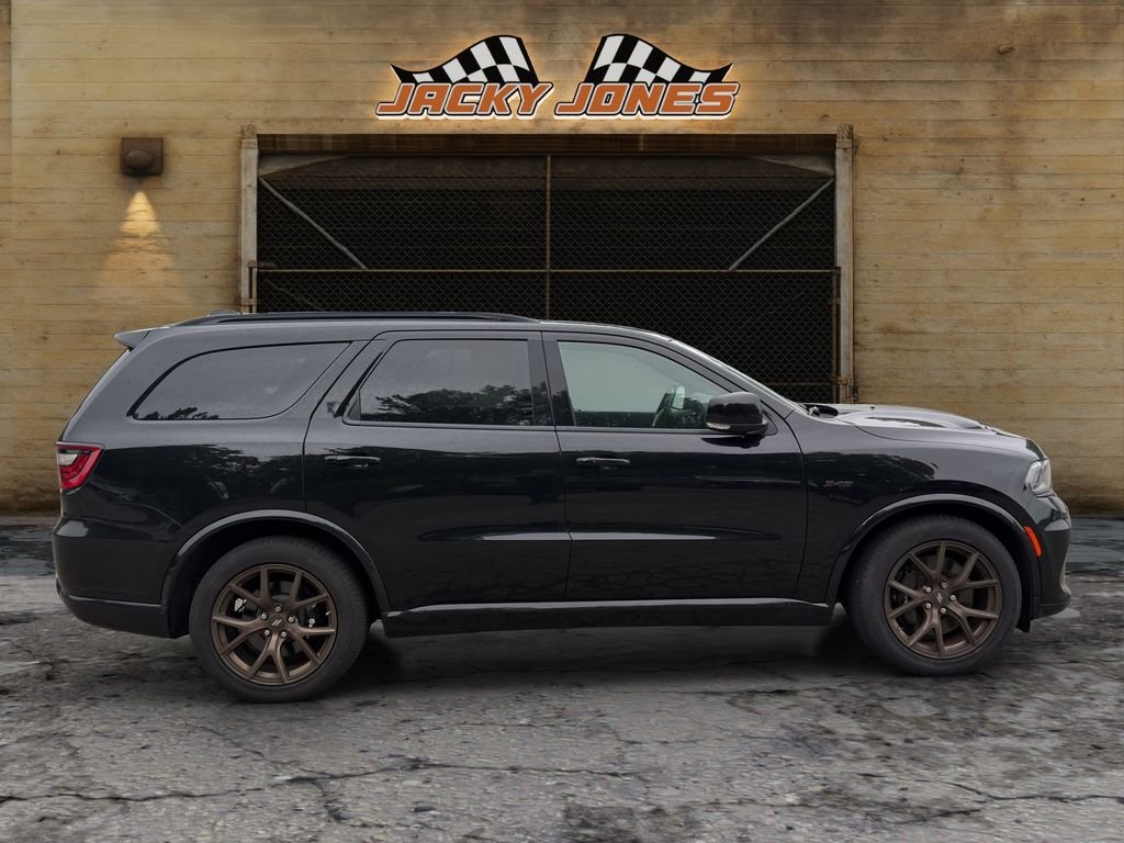 Used 2025 DB Black Clearcoat Dodge R/T 20th Anniversary Plus image 9