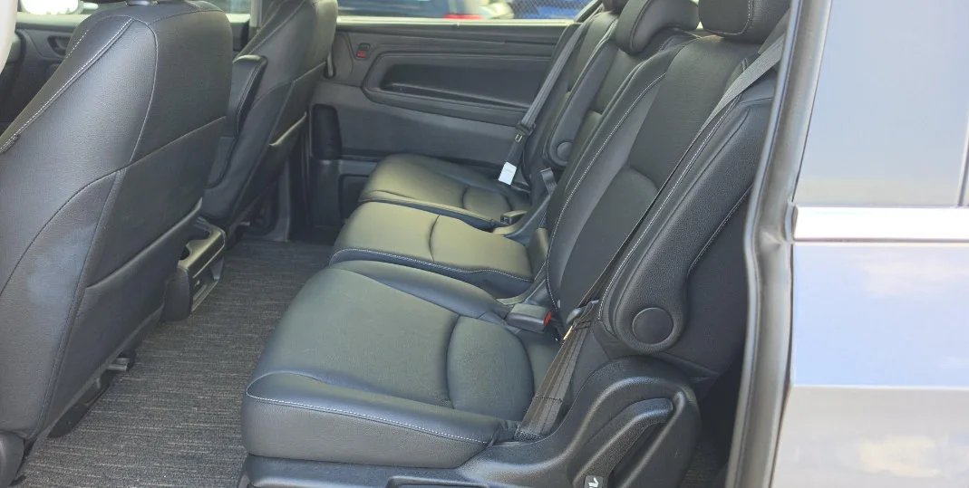 Certified Used 2024 Modern Steel Metallic Honda EX-L image 16