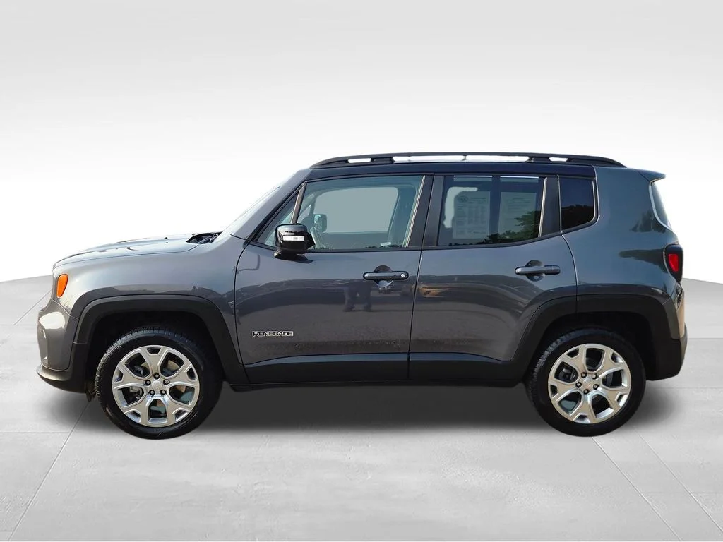 Used 2022 Gray Jeep Limited image 4