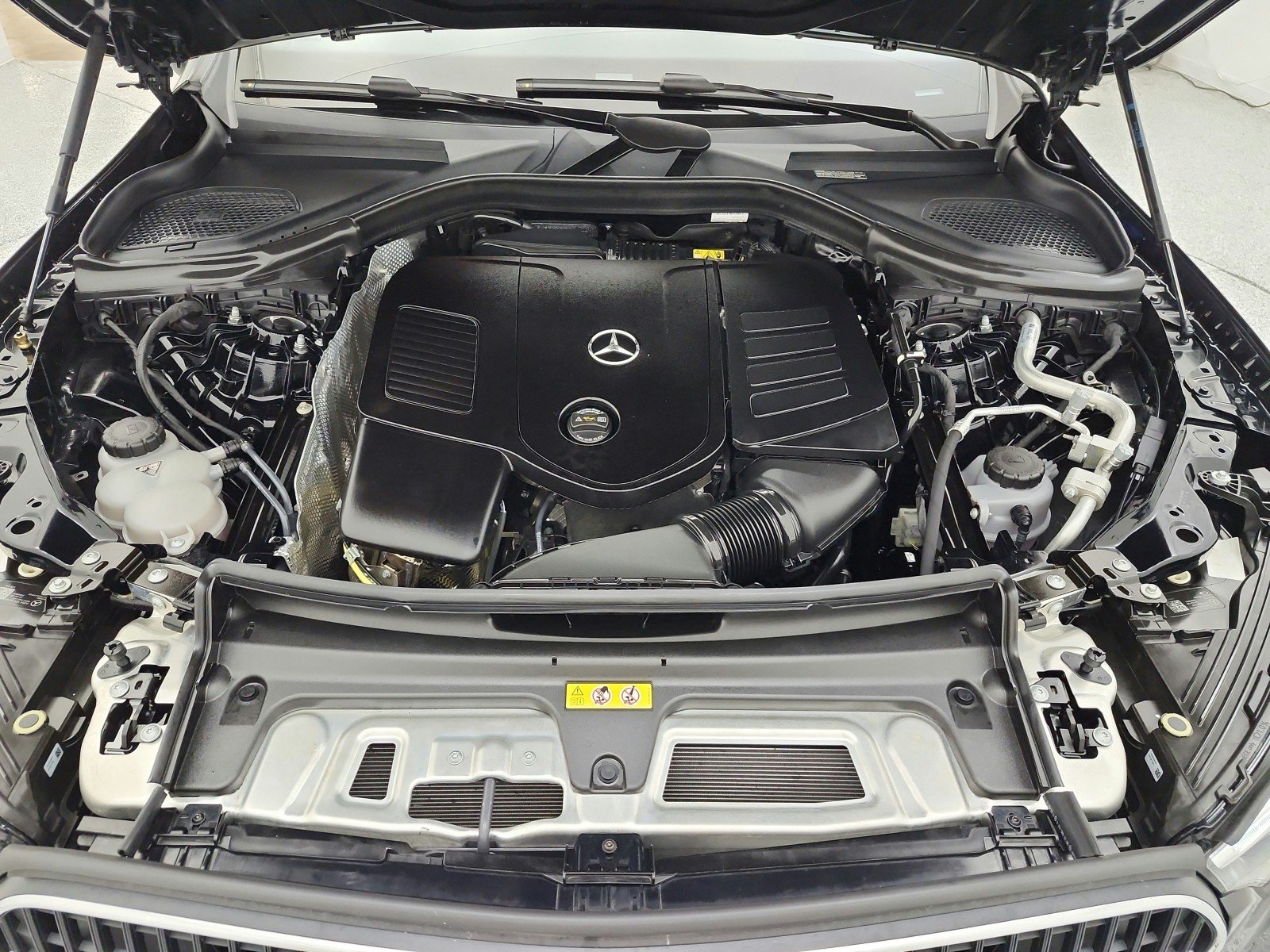 Certified Used 2026 Black Mercedes-Benz GLC 300 SUV image 16
