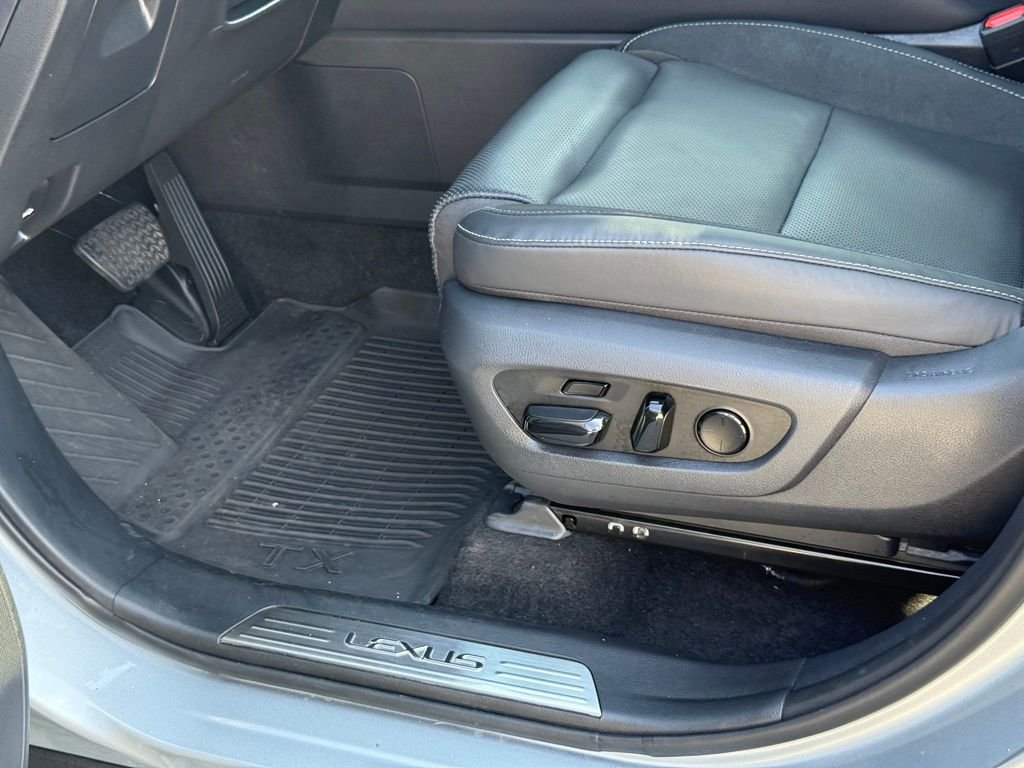 New 2025 Celestial Silver Metallic Lexus LUXURY AWD image 23