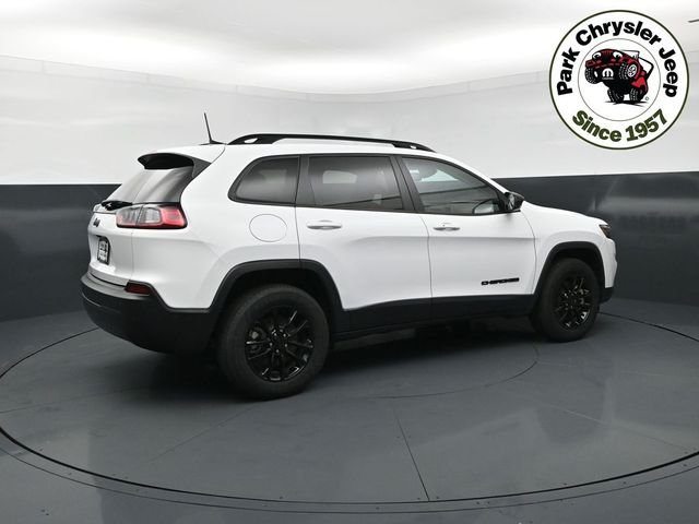 Used 2023 Jeep Cherokee Altitude Lux with VIN 1C4PJMMB3PD106721 for sale in Burnsville, Minnesota