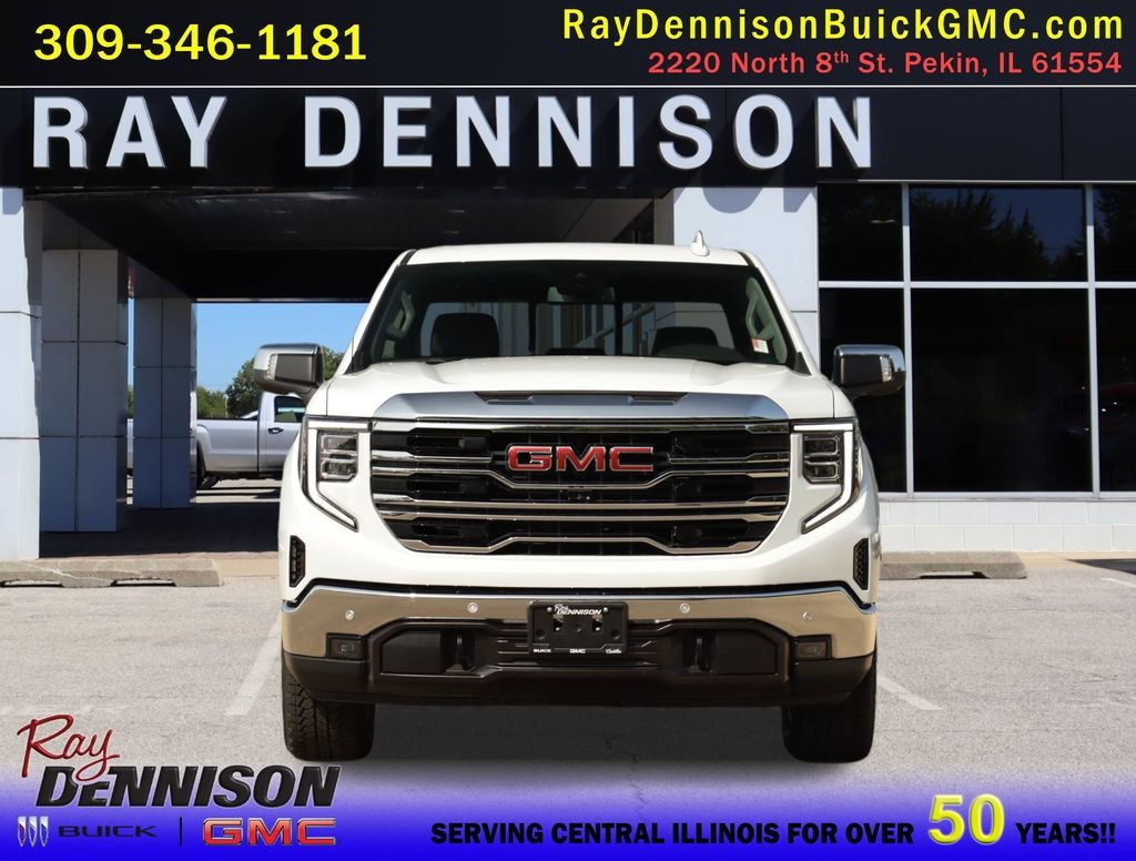 New 2026 Glacier White Tricoat GMC SLT image 2