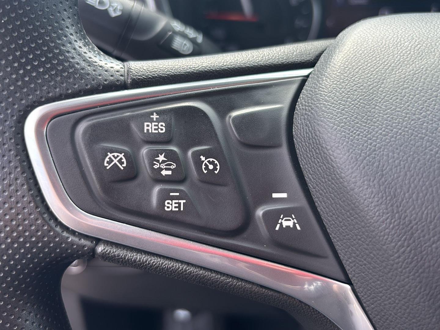 Used 2023 Mosaic Black Metallic Chevrolet LT image 21
