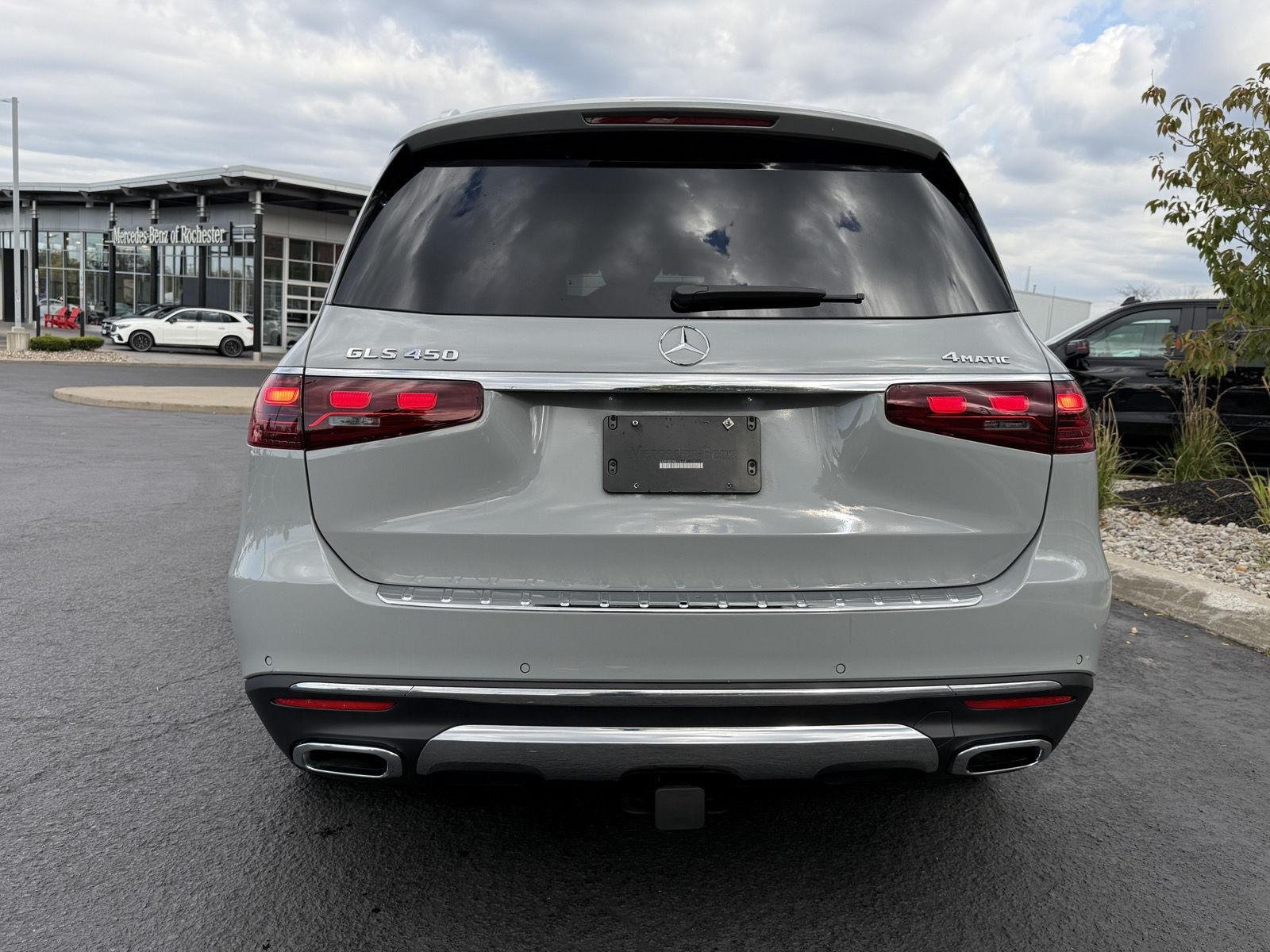 Used 2024 MANUFAKTUR Alpine Grey Mercedes-Benz GLS 450 image 6