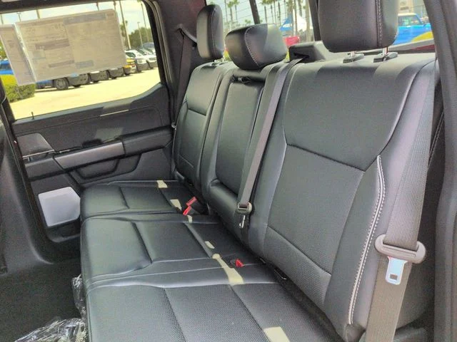 New 2026 Ruby Red Metallic Tinted Clearcoat Ford Lariat® image 14